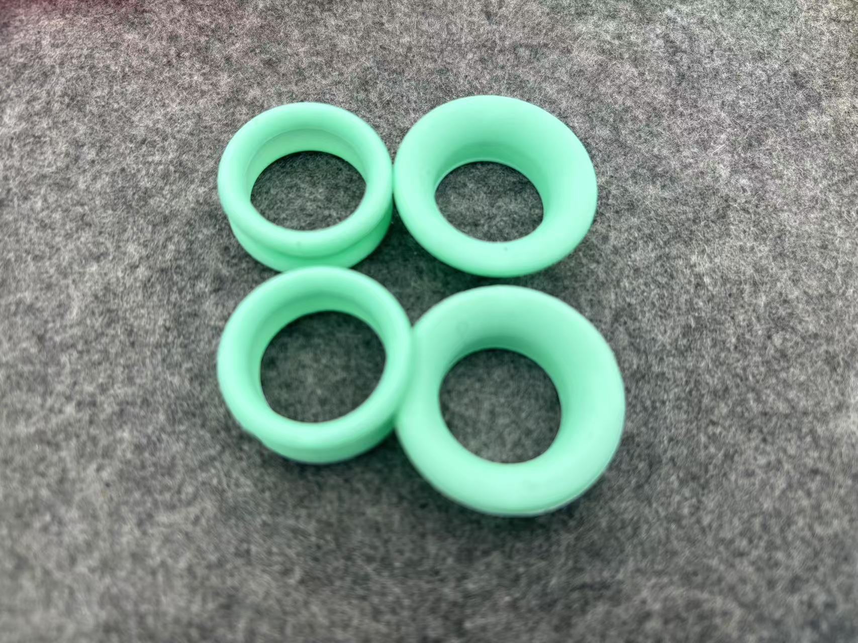 16個入り、柔らかいグリッター素材のペット用トリミングシザー - Grooming Scissors のレビューと価格